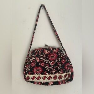 LEMON HILL QUILTED PURSE EUC